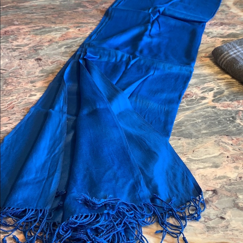 Blue scarf/wrap